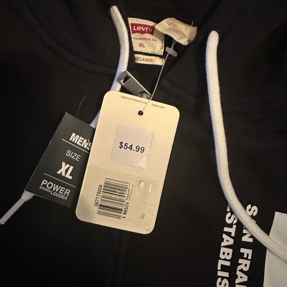 Levi’s zip hoodie - Picture 5 of 7